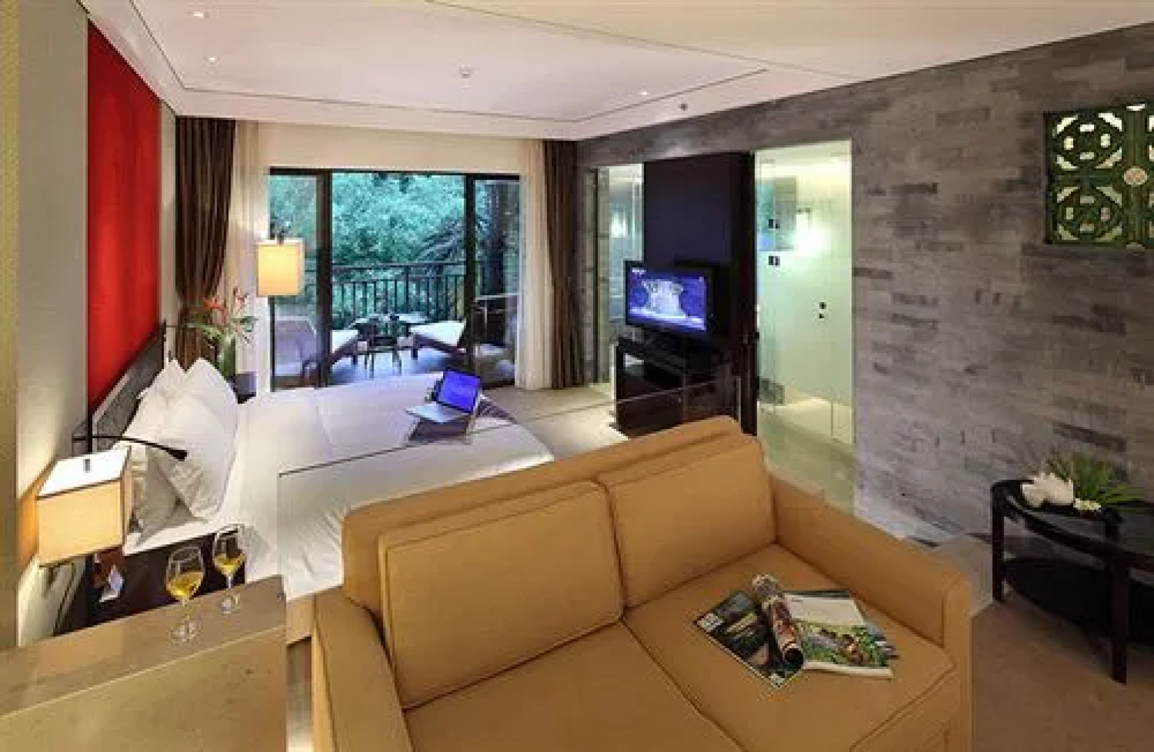 Litchi Garden Rainforest Hot Spring Resort