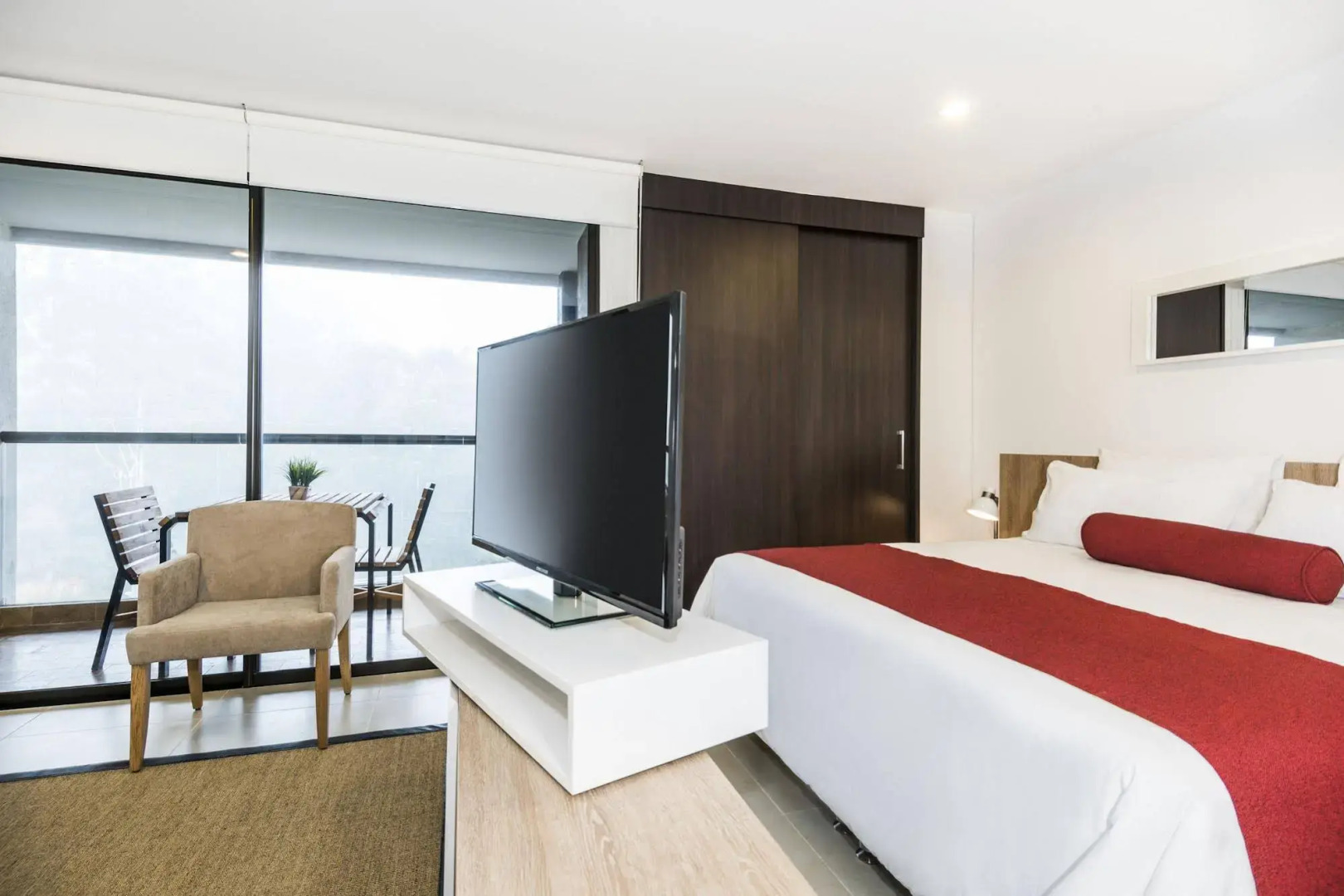 Travelers Rio Verde Living Suites