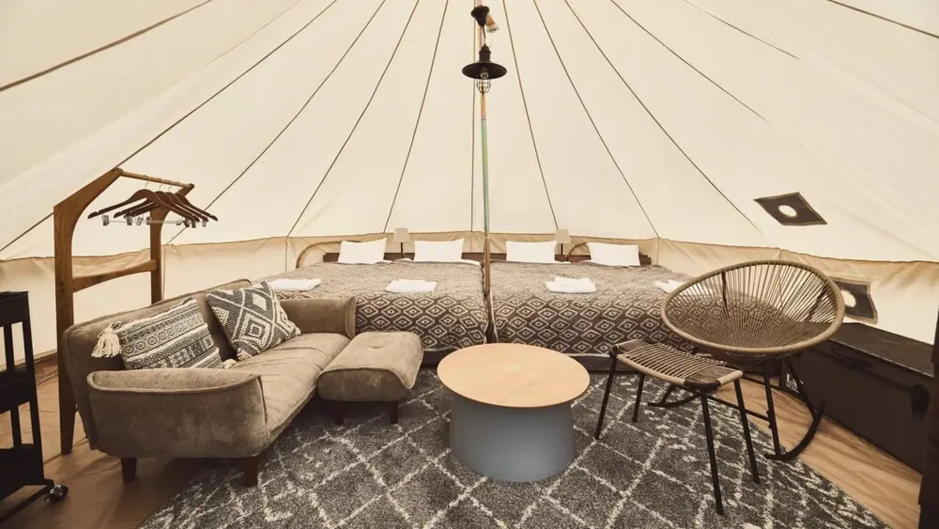 Yoichi Vineyard Glamping