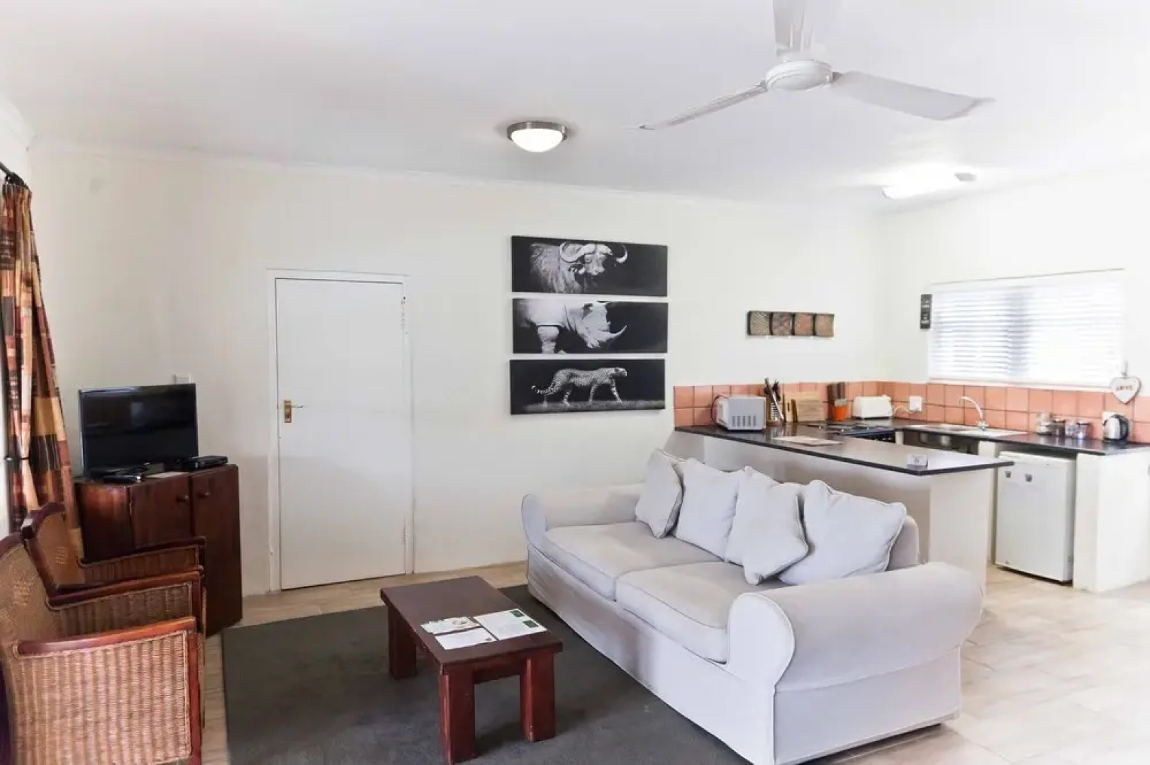 Lady Loch Country House