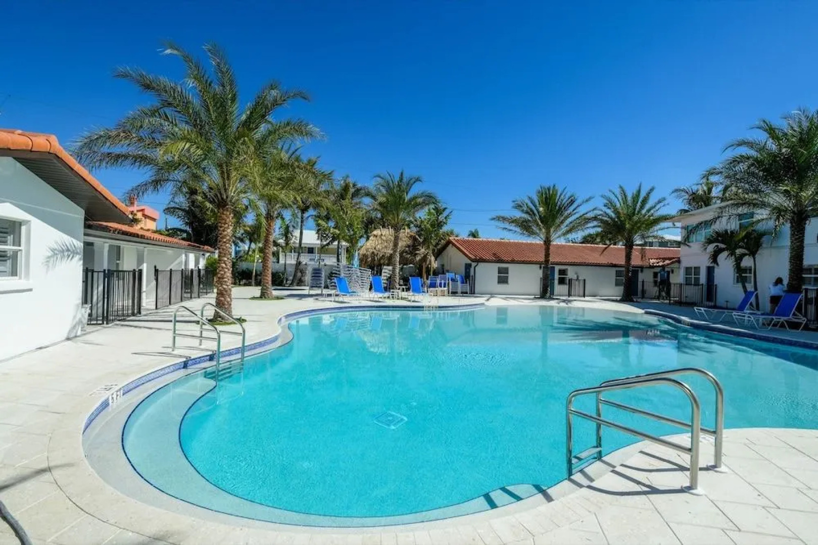 Siesta Key Beach Resort and Suites
