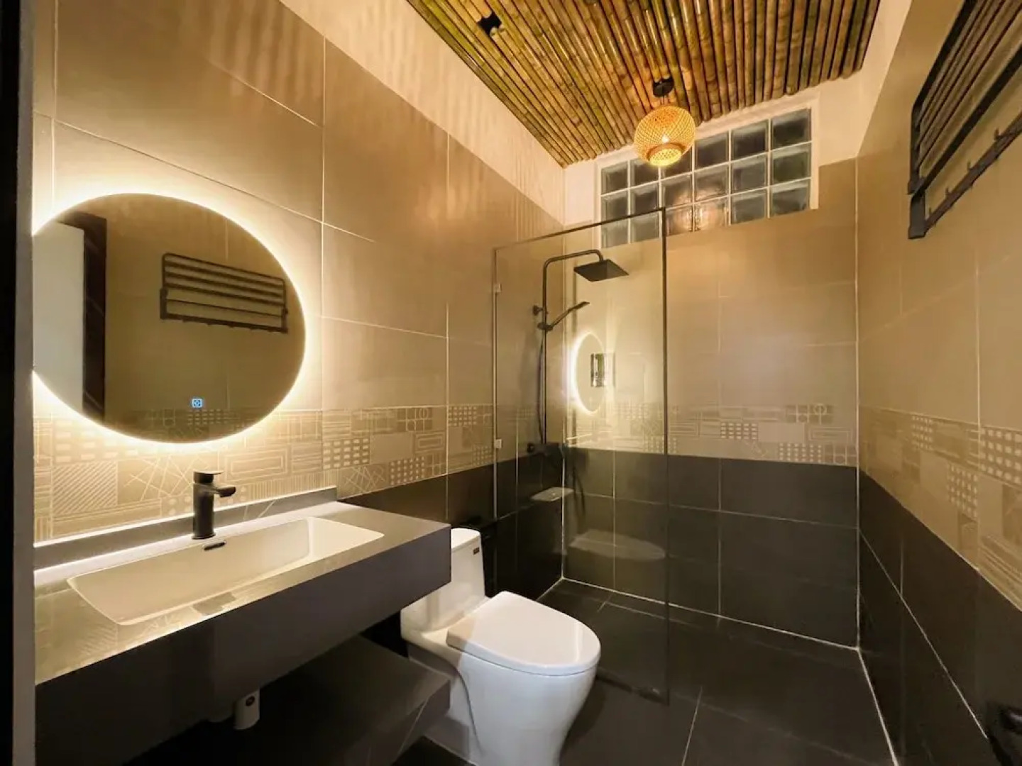 Ban Nho - Little Village