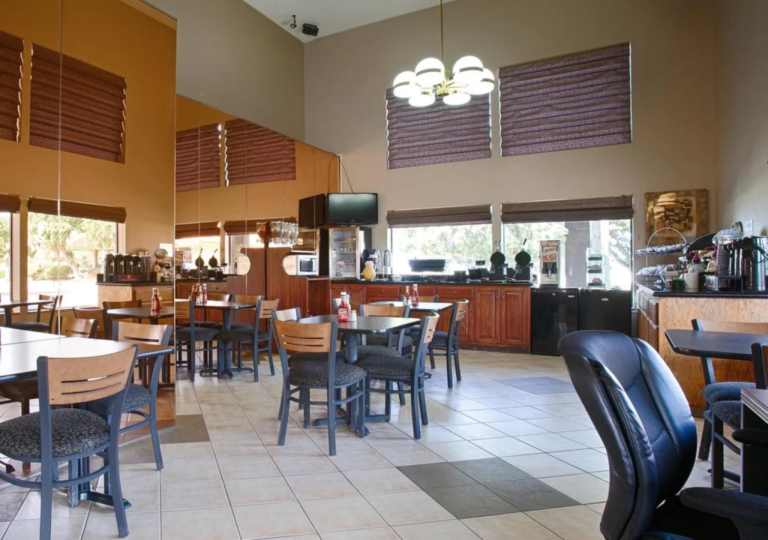 Best Western Apricot Inn