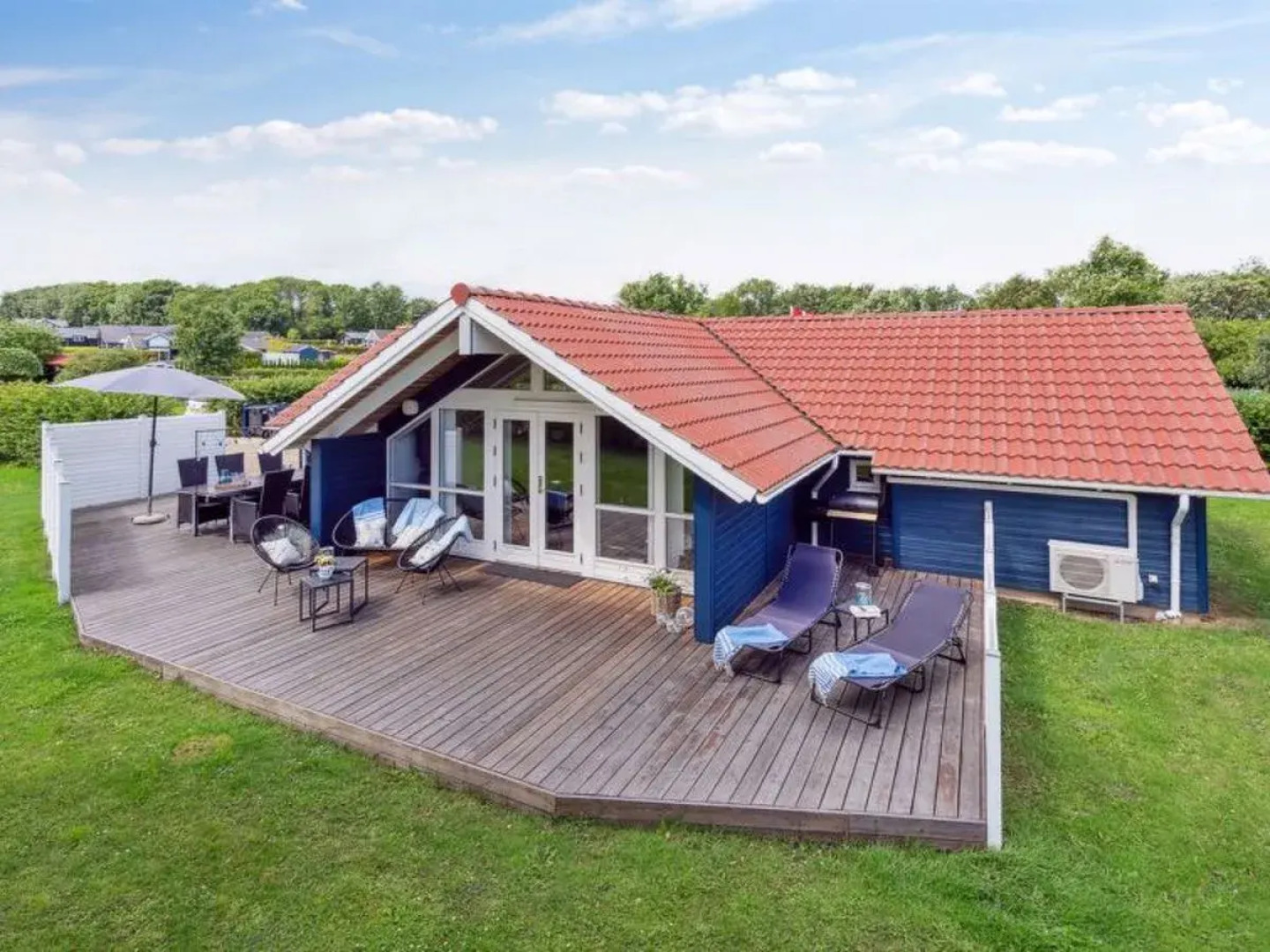"Serey" - 250m from the sea in SE Jutland