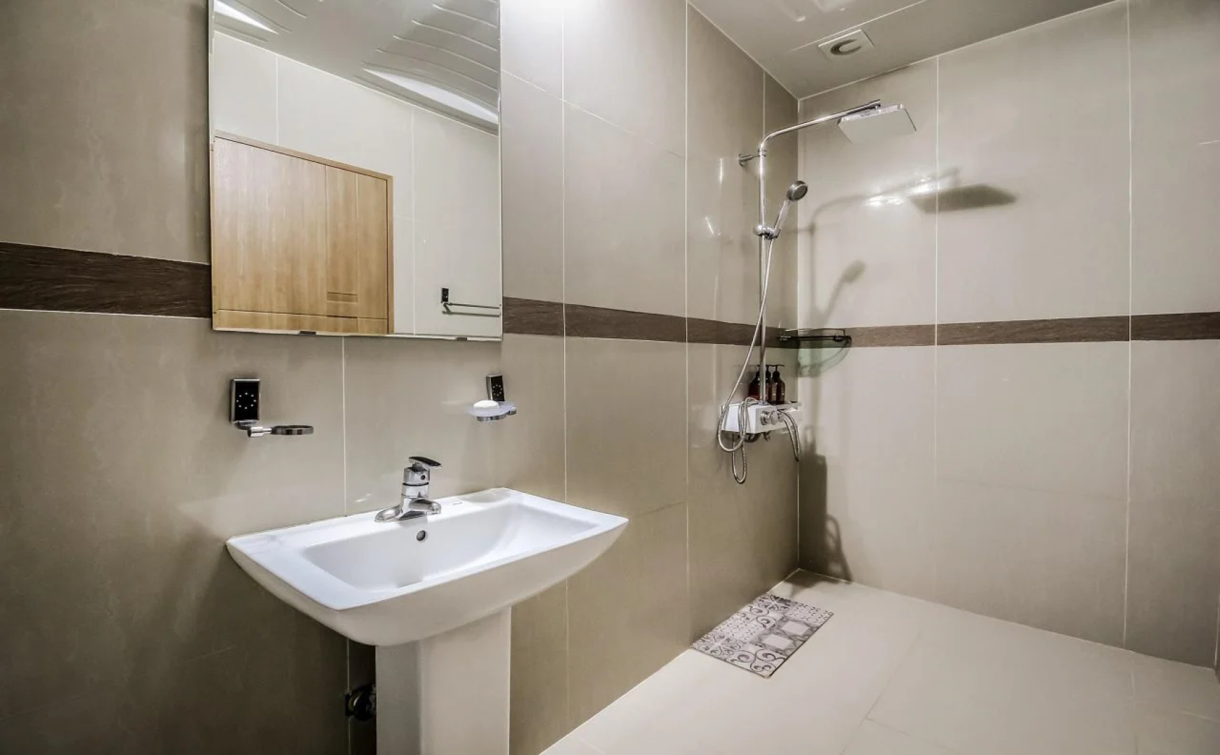 Tongyeong Business Hotel