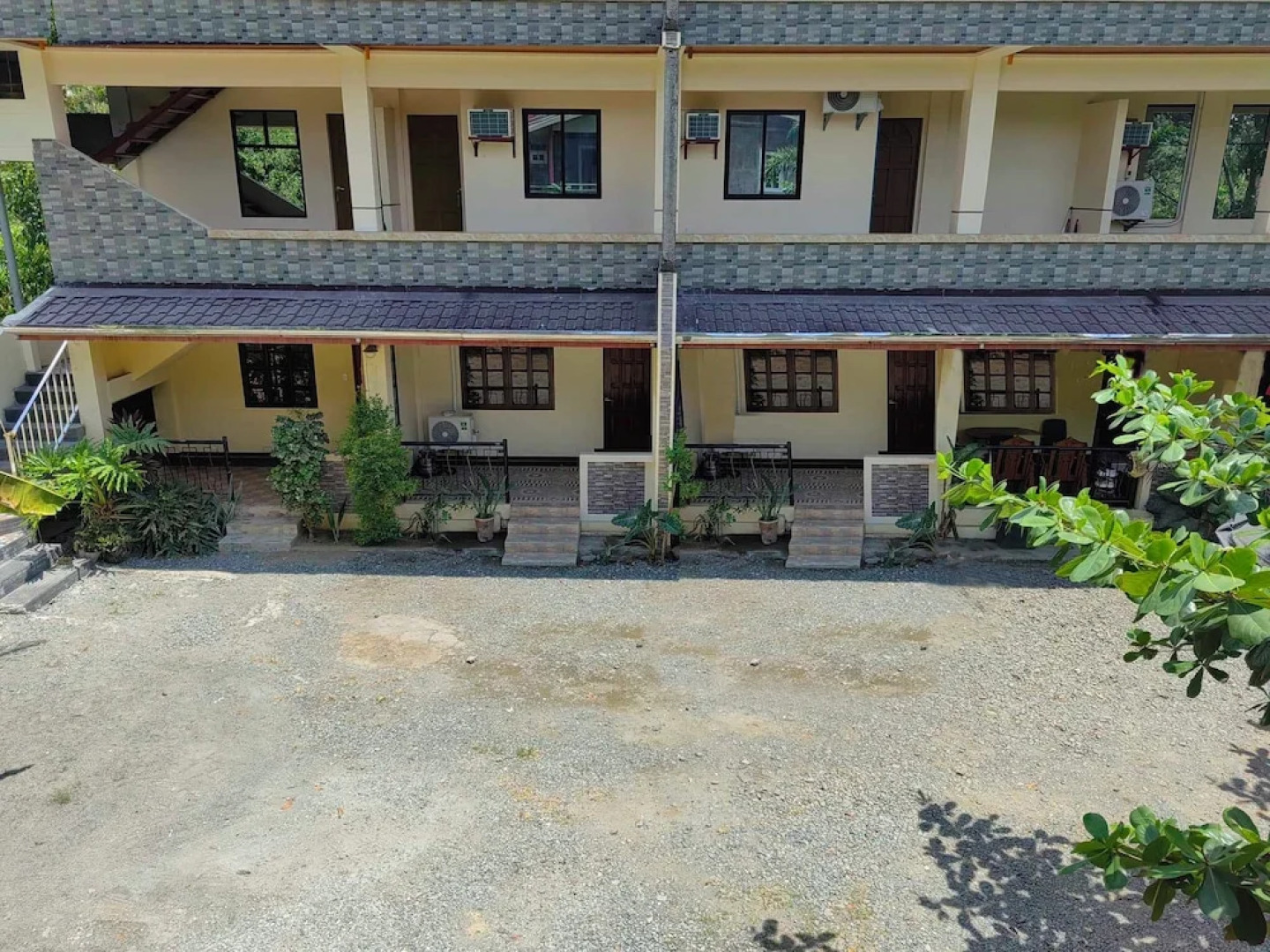 COCO'S Transient House