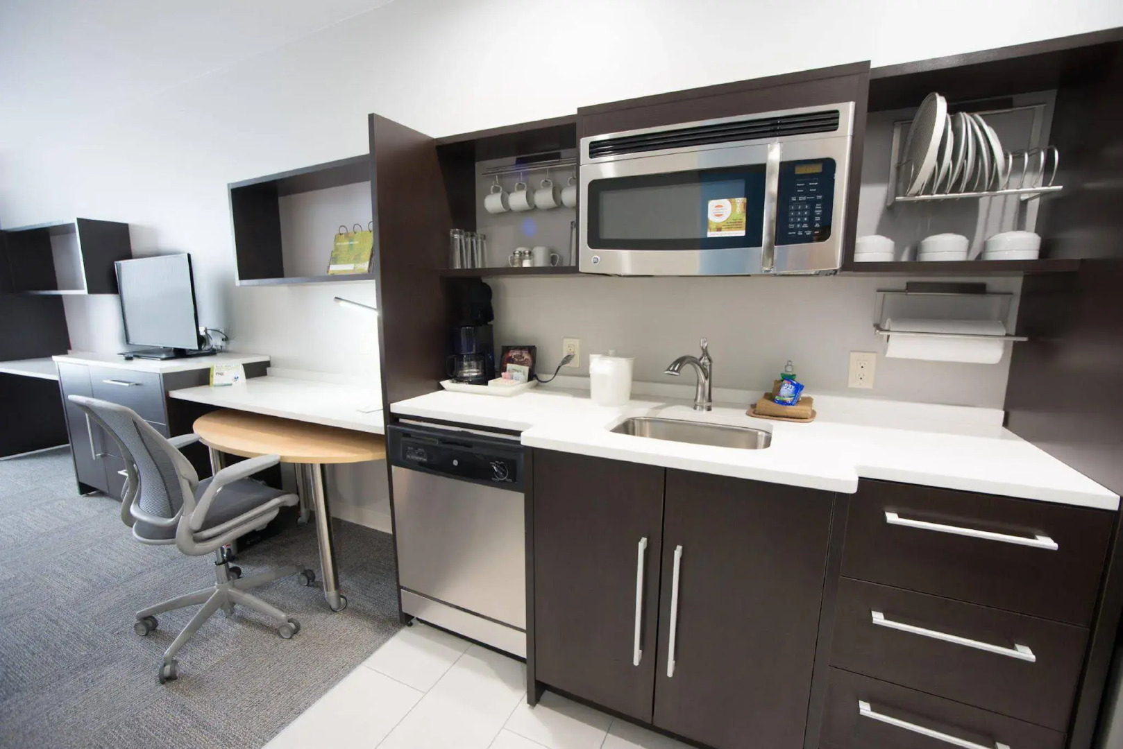 Home2 Suites by Hilton Tulsa Hills