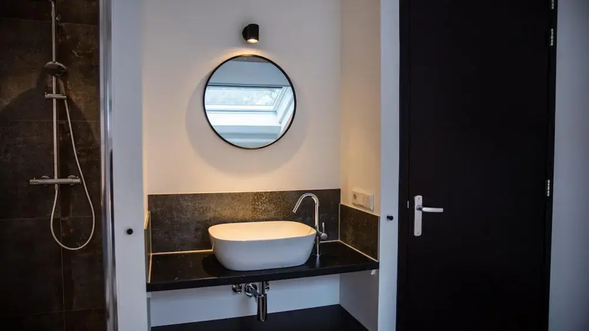 Holidayhome 6 Persons - Kon Emmaweg 26 Vrouwenpolder Uitspanning Oranjezon