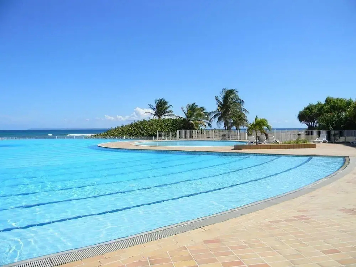 Anse des Rochers Beach & Pool Resort