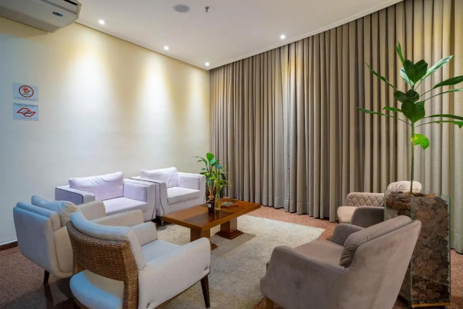 Faro Hotel São José dos Campos