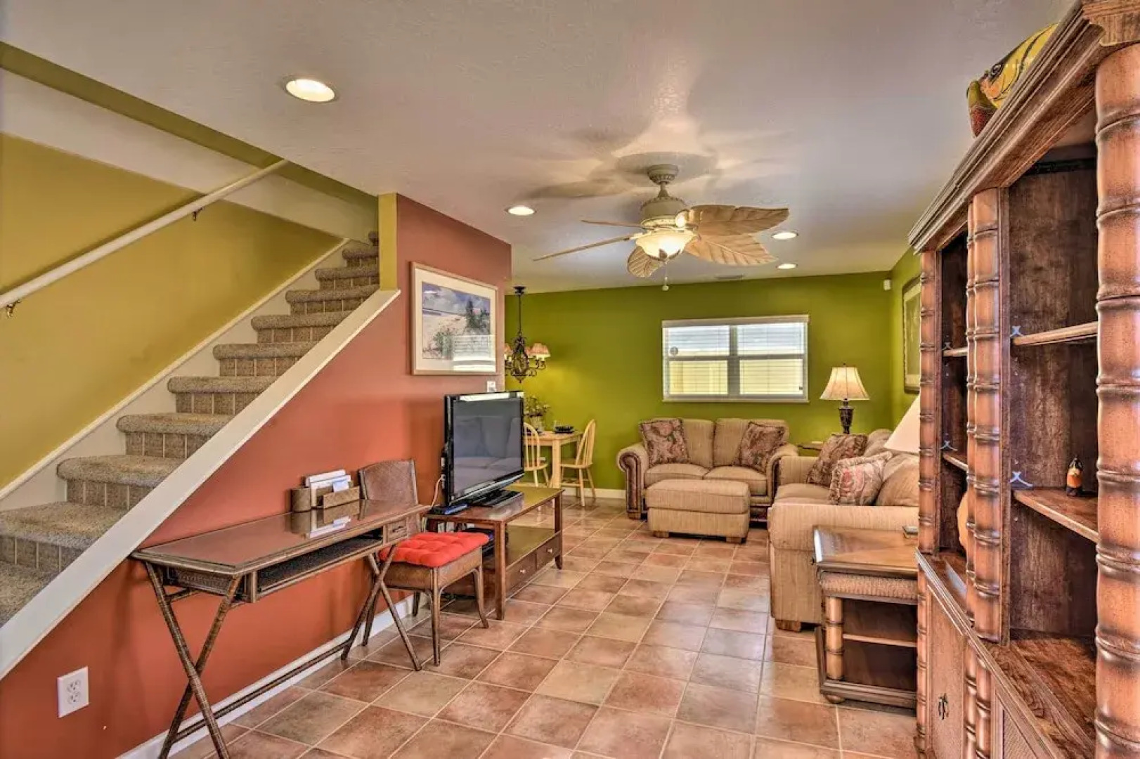 Sunny Cocoa Beach Escape w/ Bikes, Walk to Beach