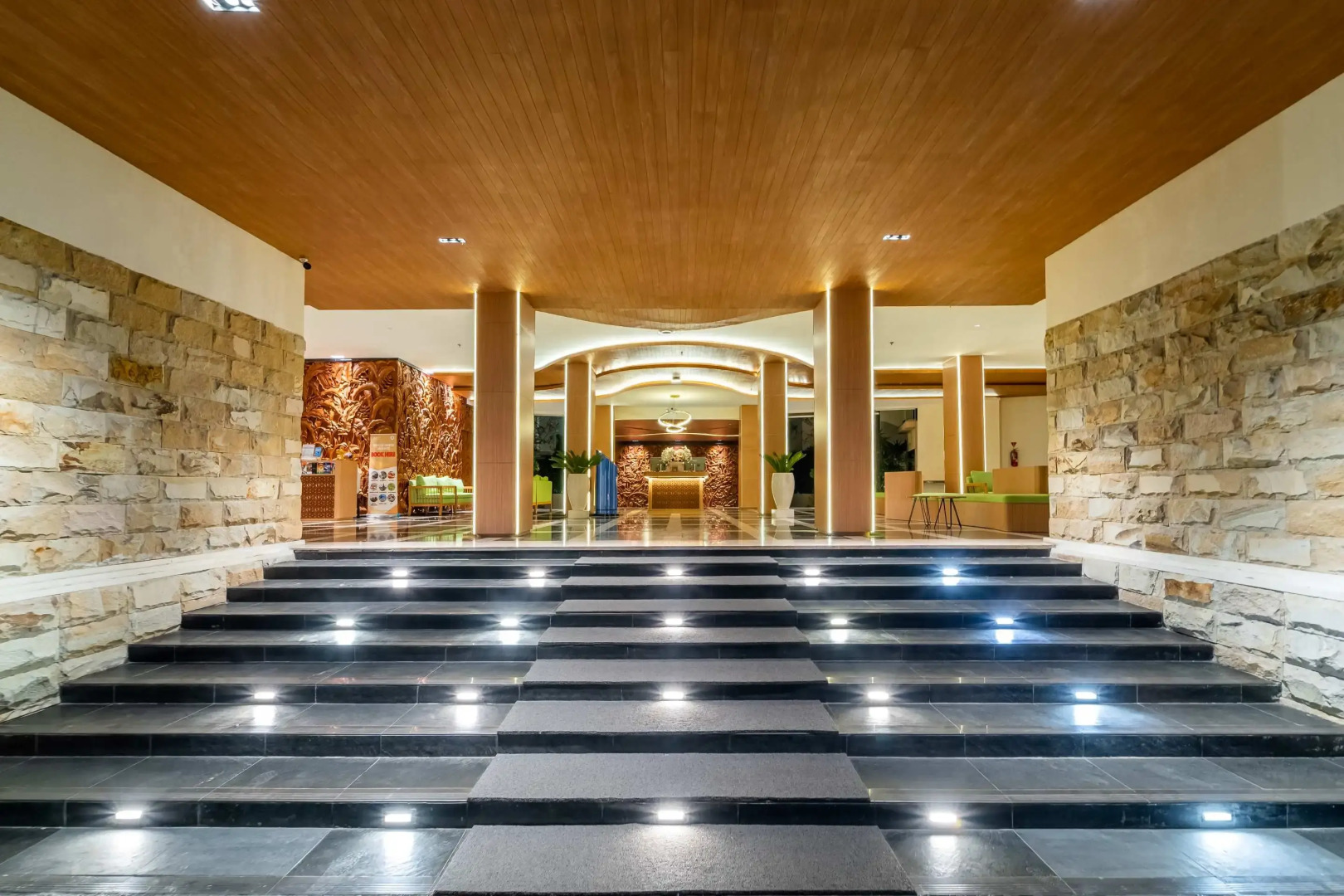 Cross Vibe Paasha Atelier Bali Kuta