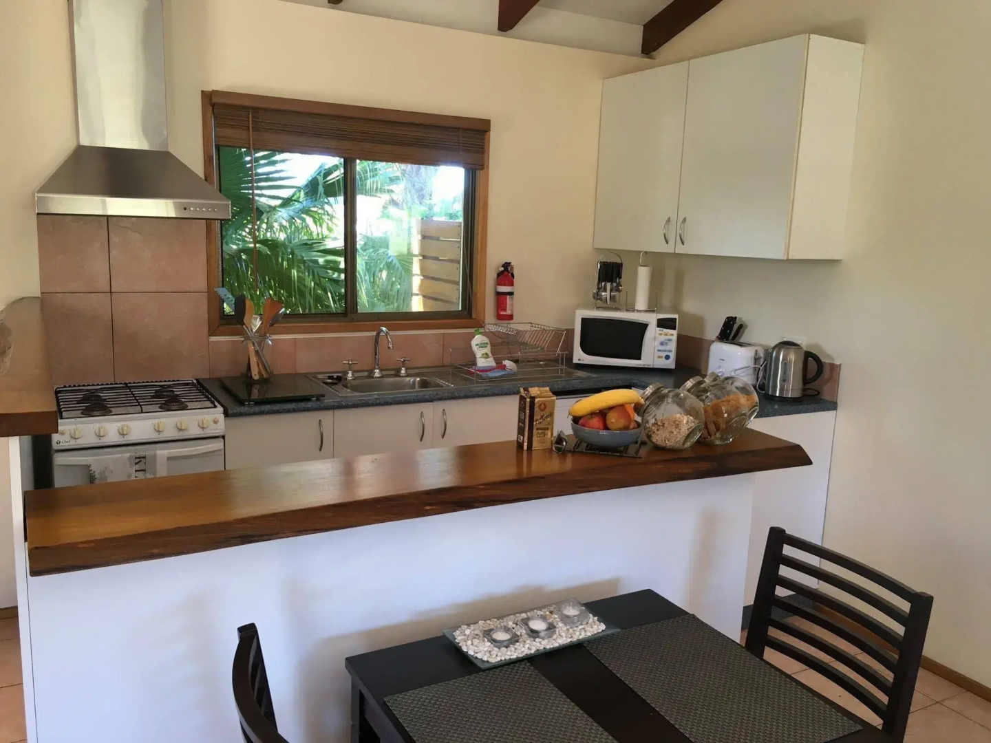 Hillcrest Mountain View Retreat