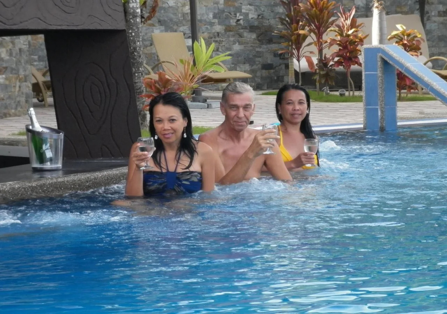 Lingganay Boracay Hotel Resort