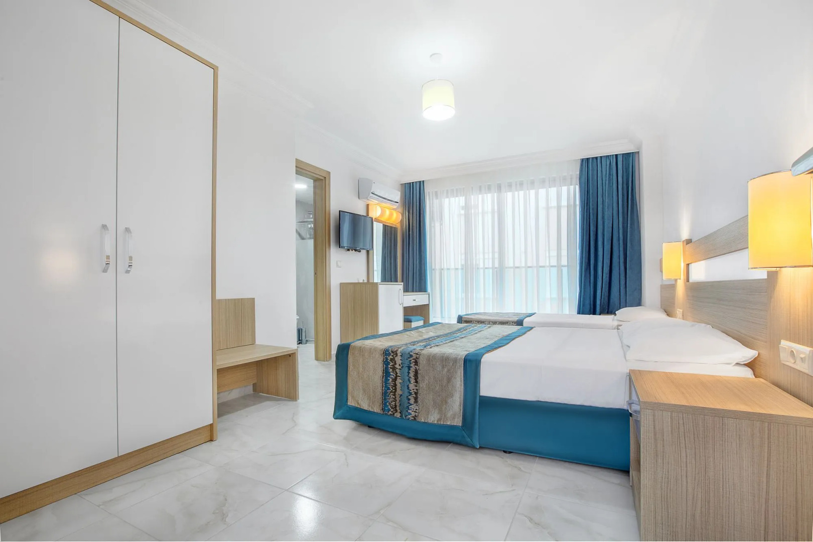 Отель Green Life