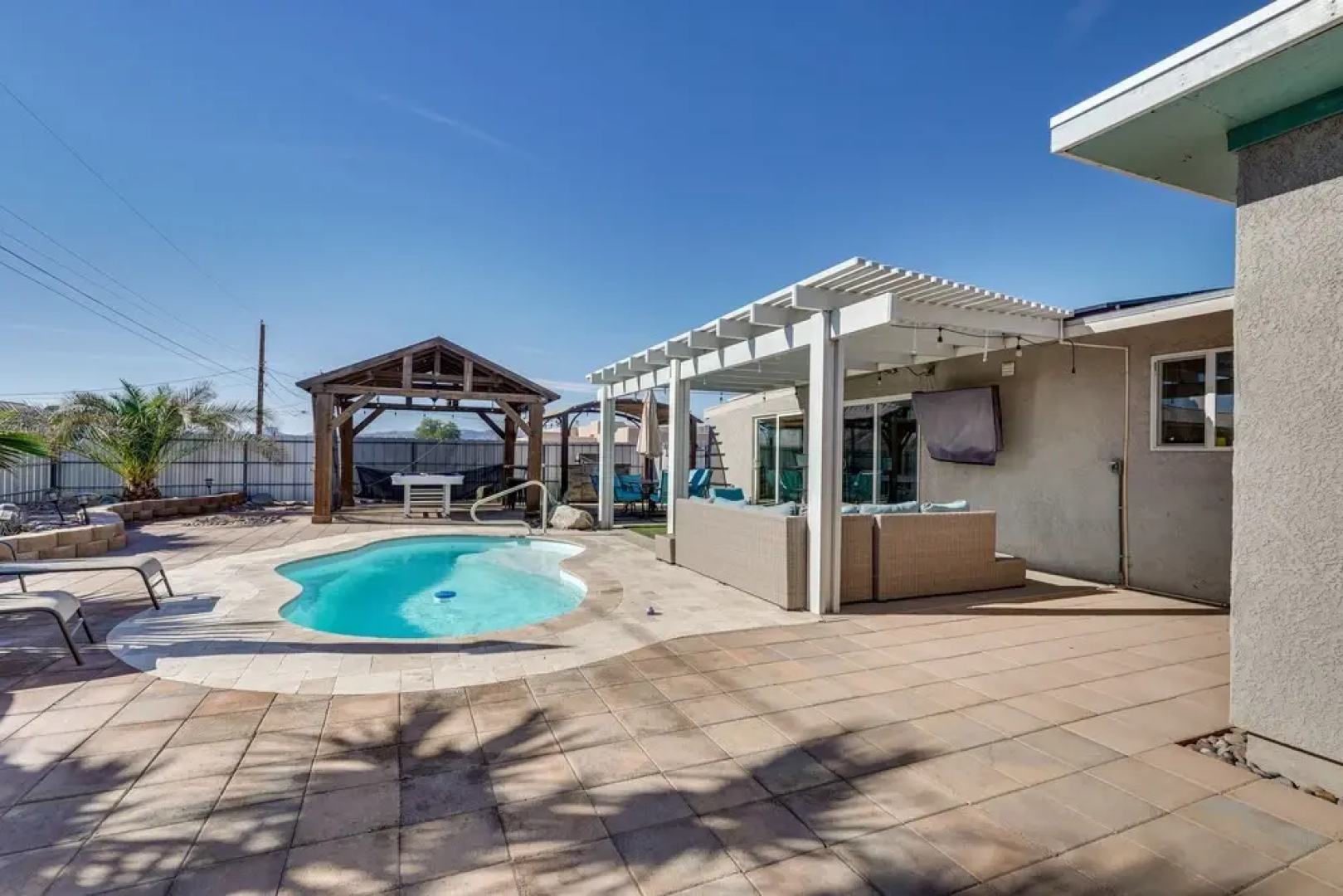 Lake Havasu Getaway w/ Private Pool & Hot Tub
