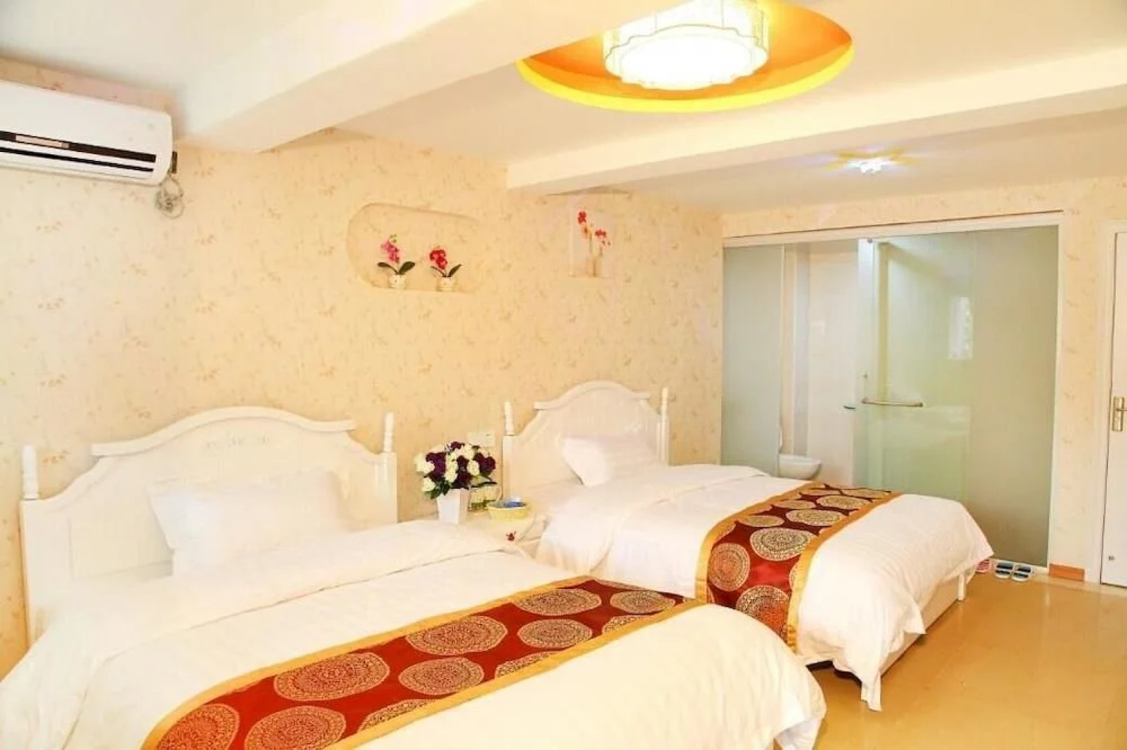 Xiamen Bloom Pinellia Holiday Home