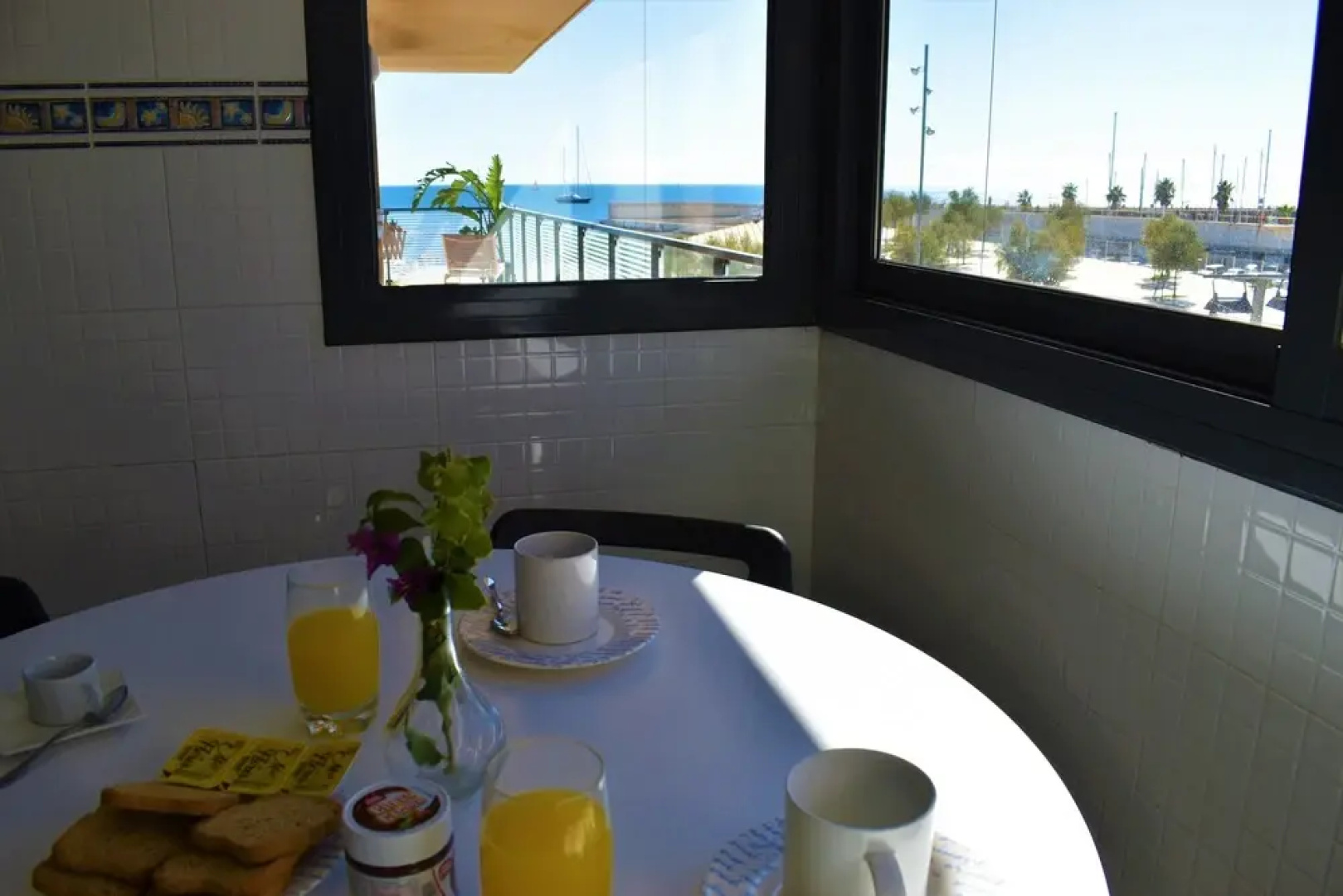 Barcelona Beachfront Apartment