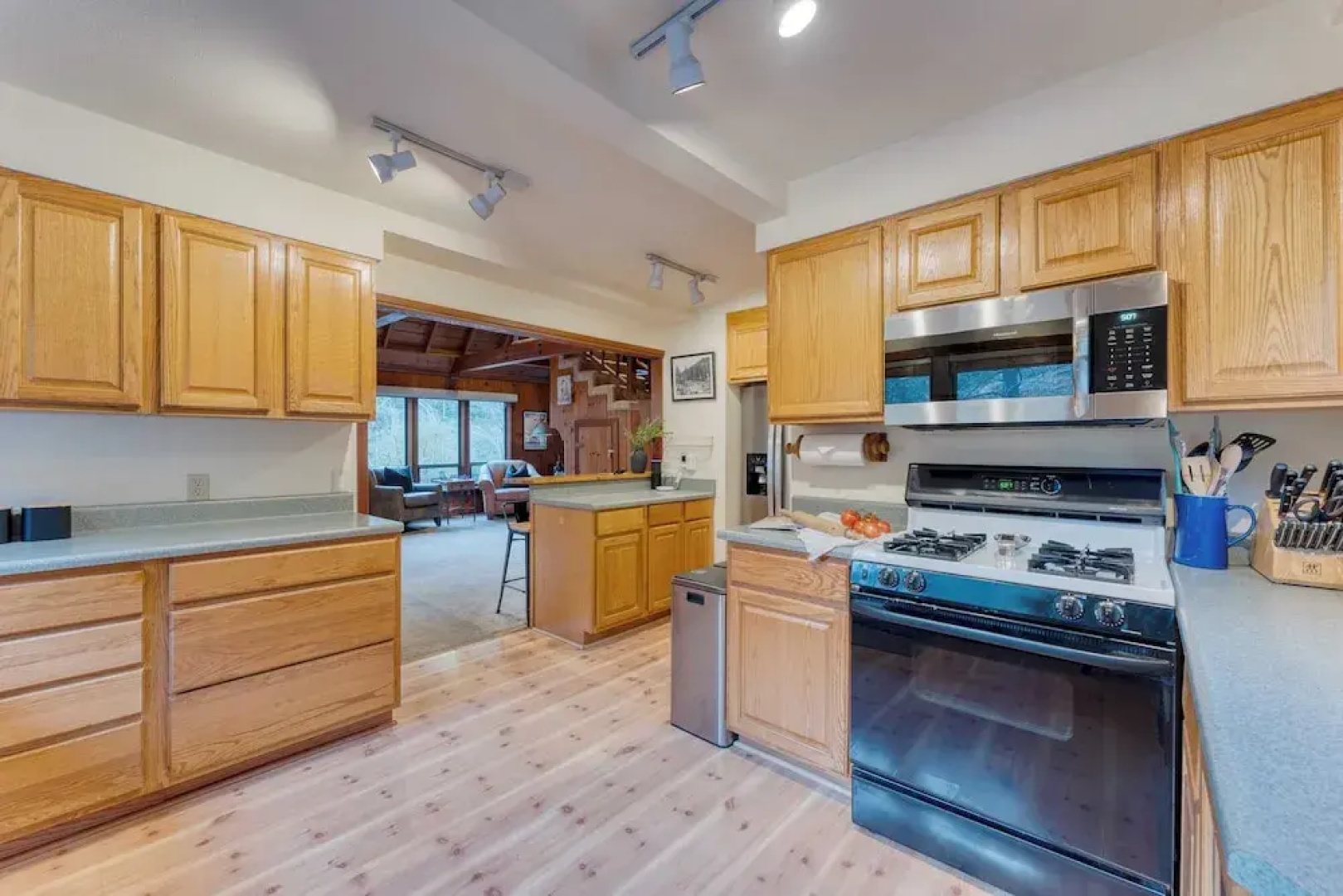 Riversong Lodge by Avantstay Sauna + Hot Tub On The Truckee River