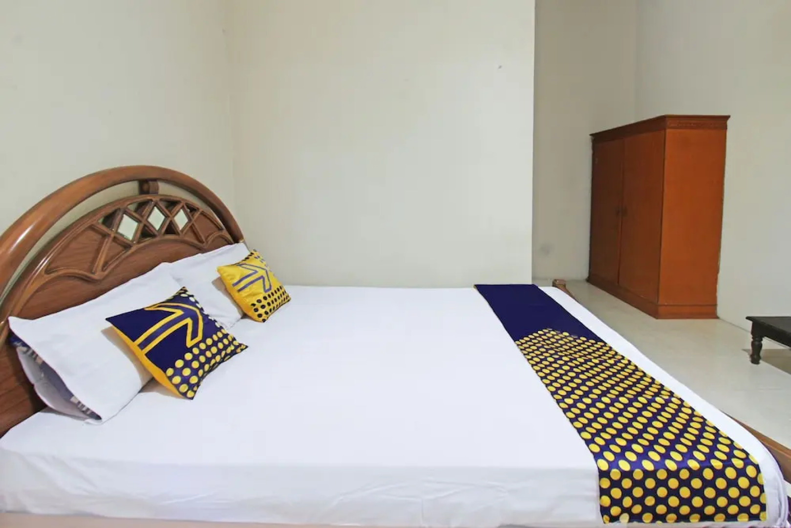 SPOT ON 92973 Madani Syariah Guesthouse