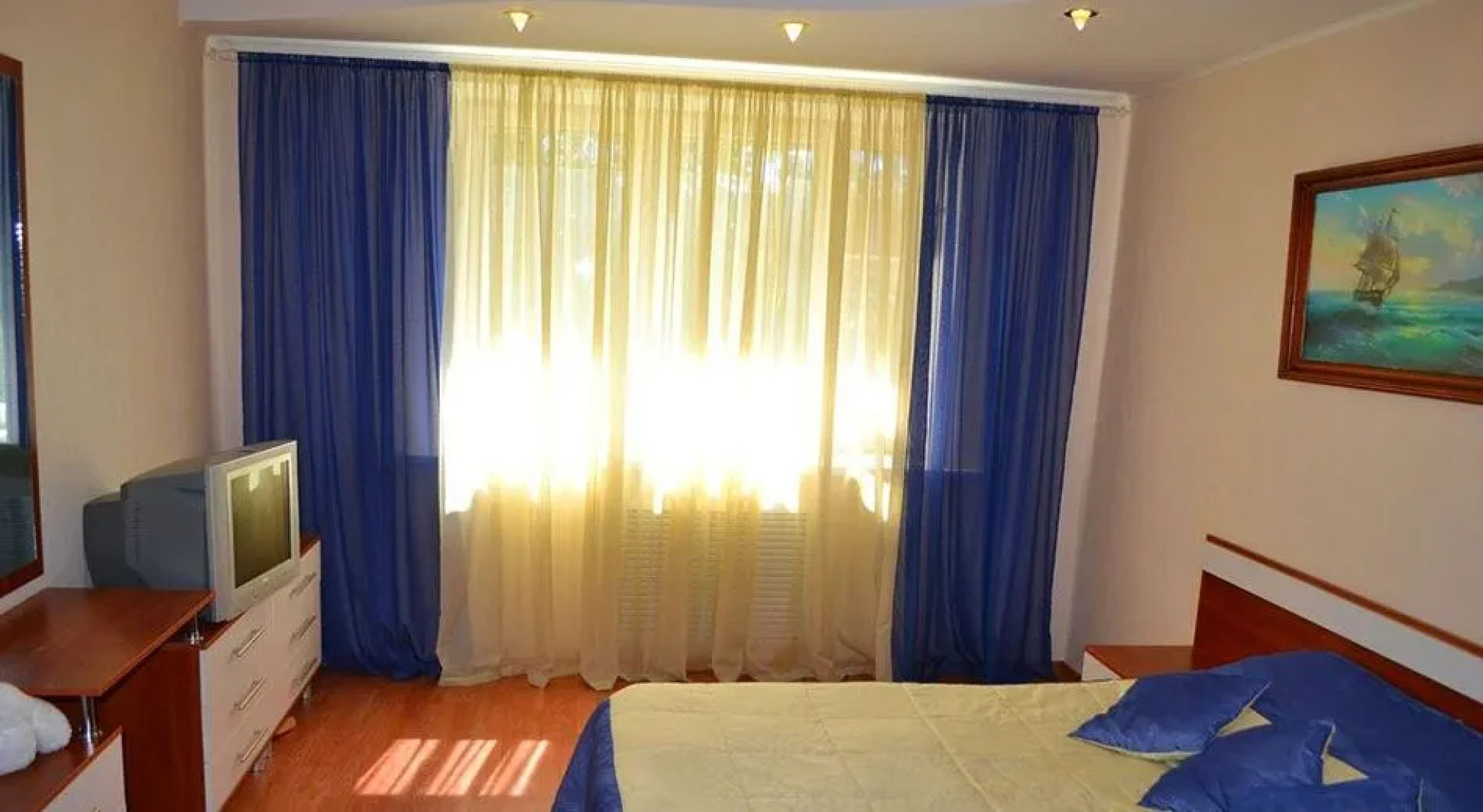 Comfort Apartments on street Matrosova bld. 6