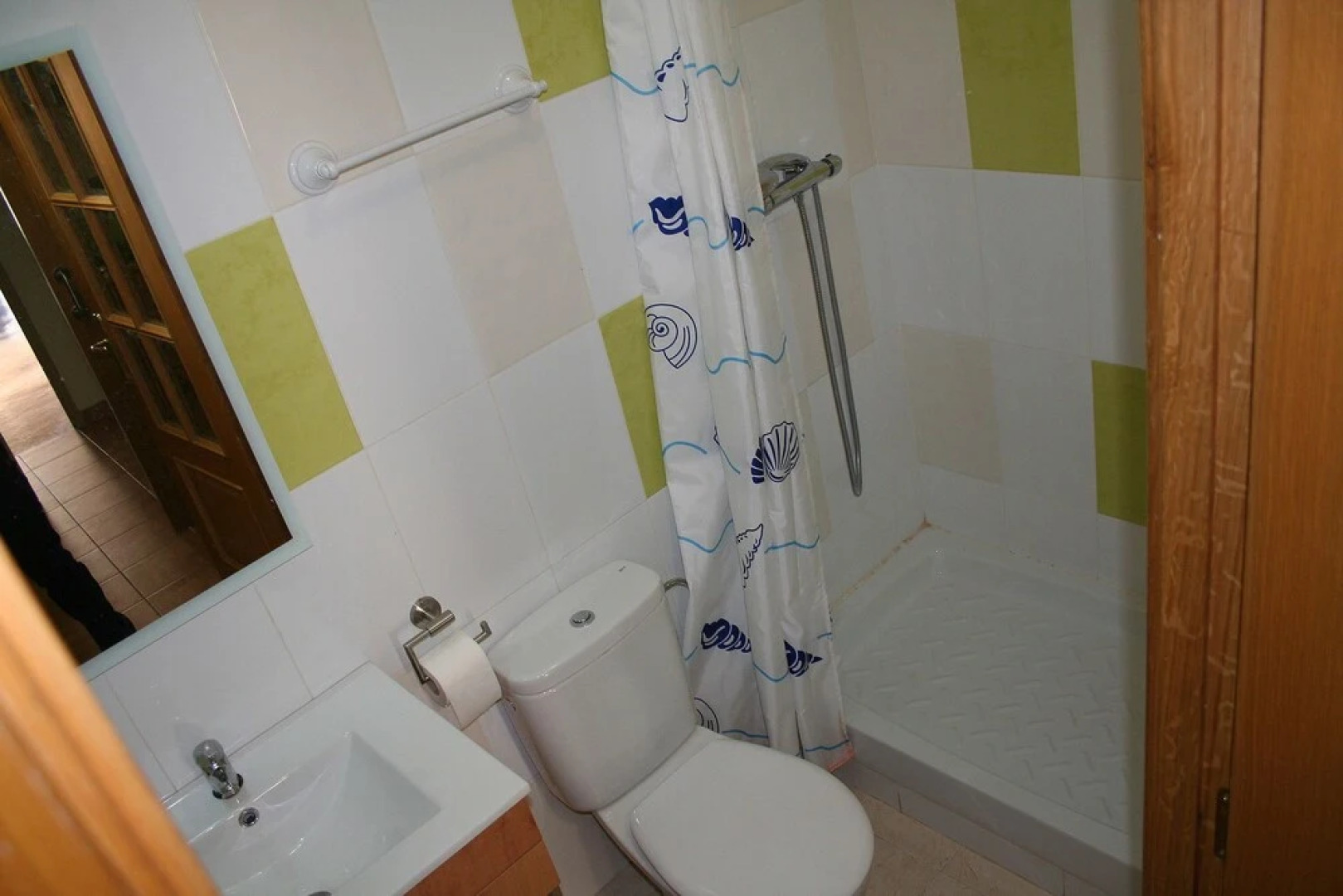 Alojamientos Acá y Allá - Hostel