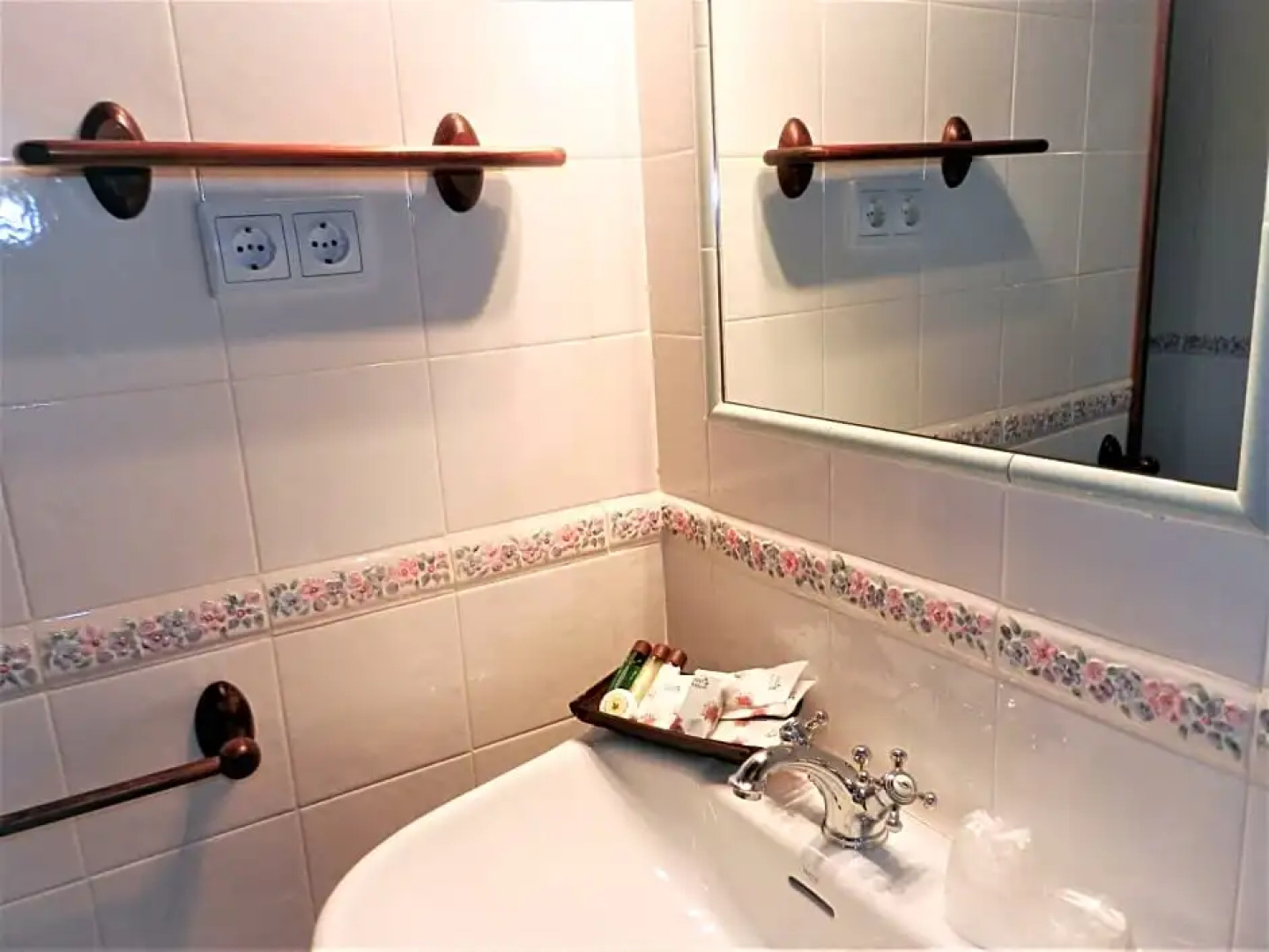 La Vereda ONLY ADULTS