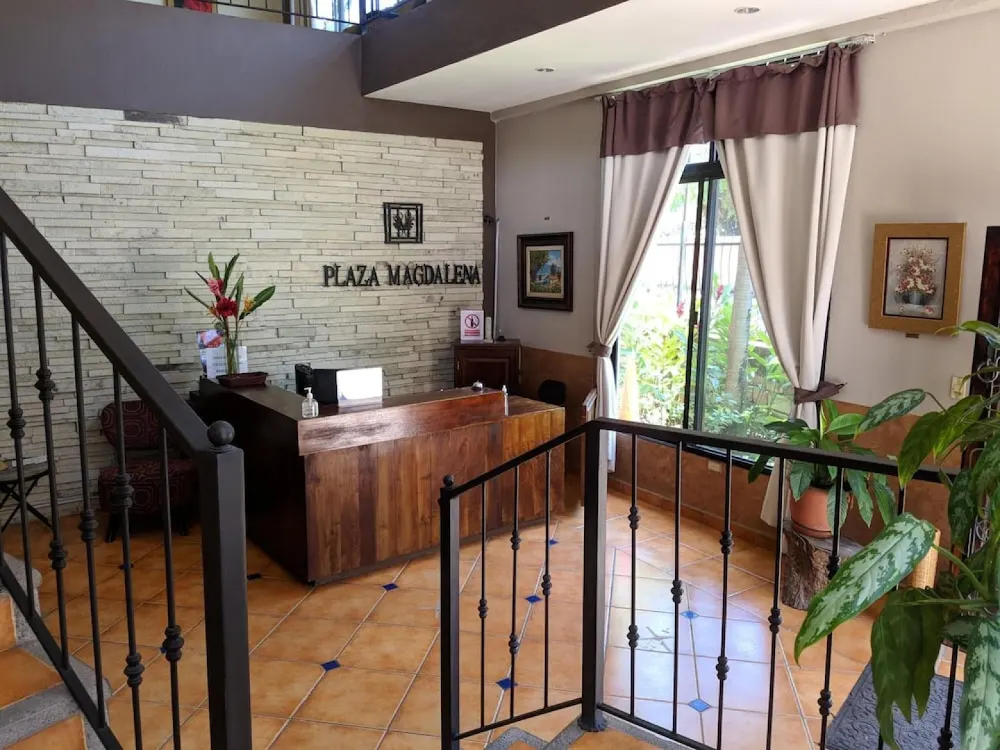 Plaza Magdalena Hotel