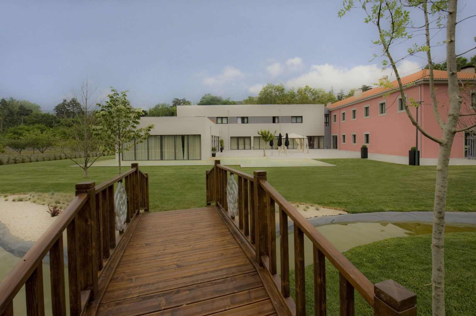 Primavera Perfume Hotel