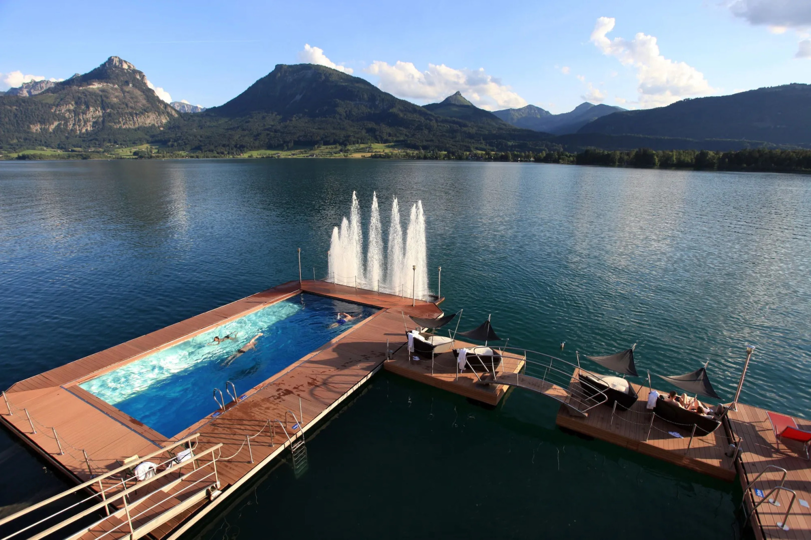 Romantik Residenz Ferienwohnungen Hotel Im Weissen Rössl