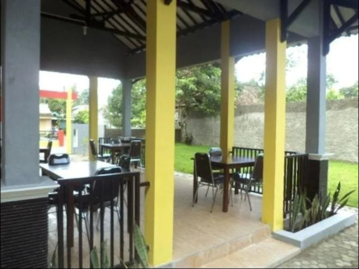 Borobudur Village Inn