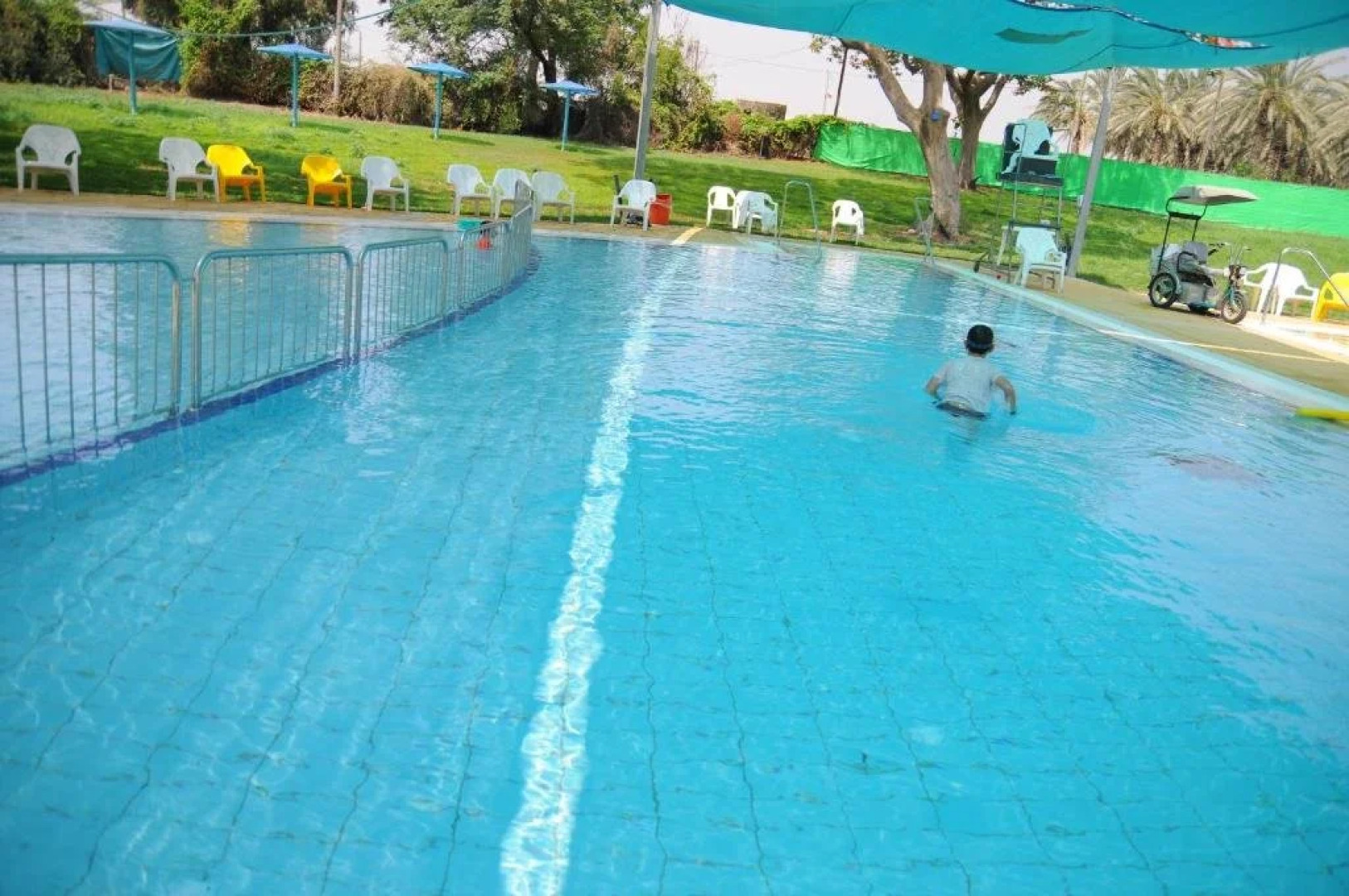 Kibbutz Tiratzvi - Country Lodging