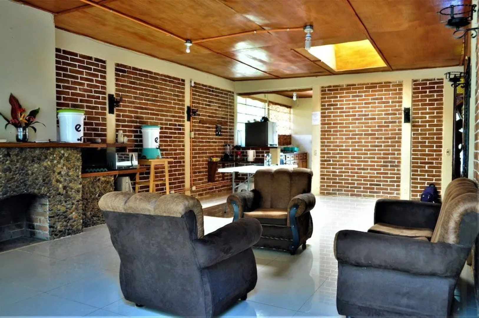 Hostal Dulces Sueños - Hostel