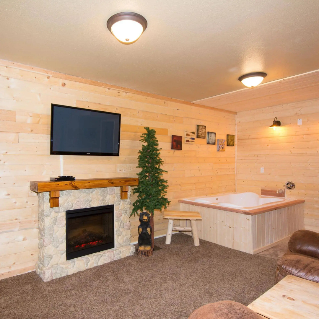 Upper Canyon Inn & Cabins