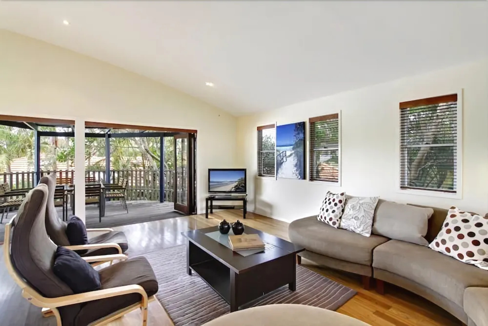 Beach House @ Tallows