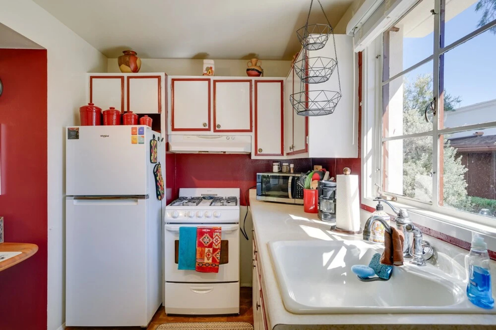 Gorgeous Green Valley Getaway w/ Community Pools!