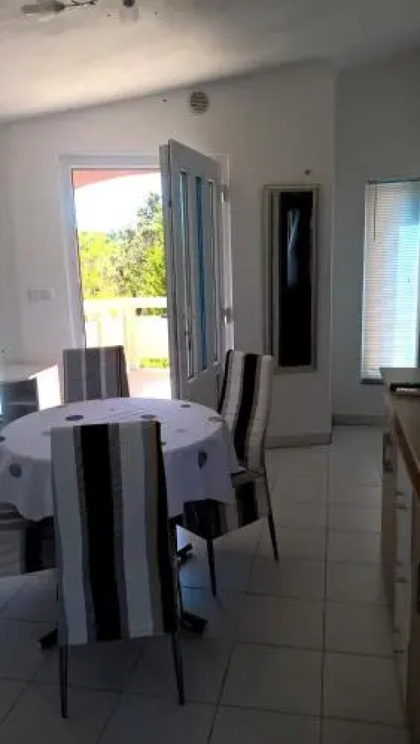 Apartment Kamelija