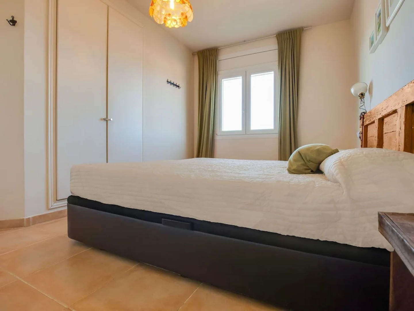 Quaint Holiday Home in Vilacolum With Swimming Pool