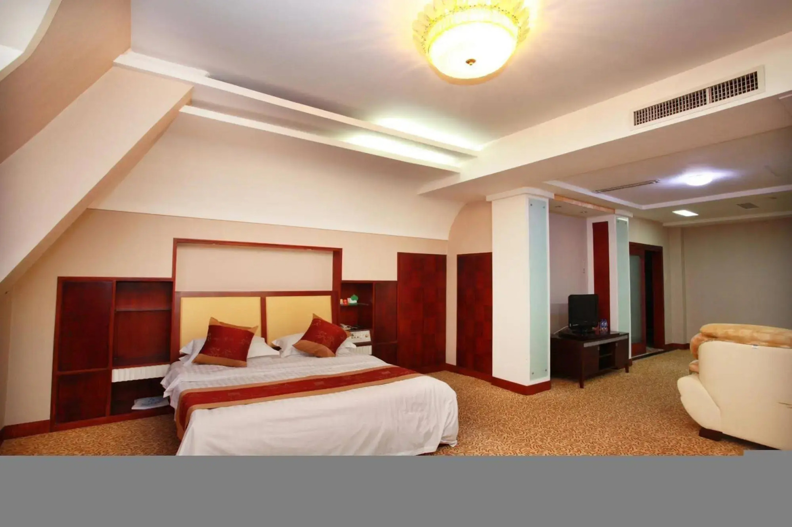 Yantai Golden Beach Hotel