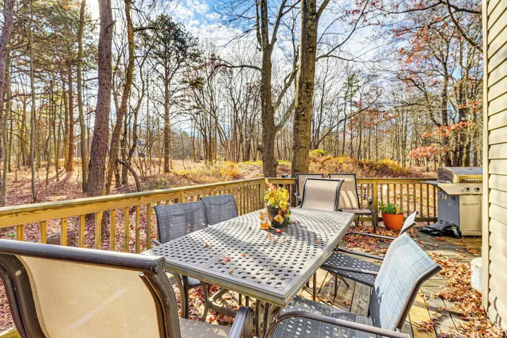 Serene Poconos Cabin w/ Hot Tub & Beach Access!