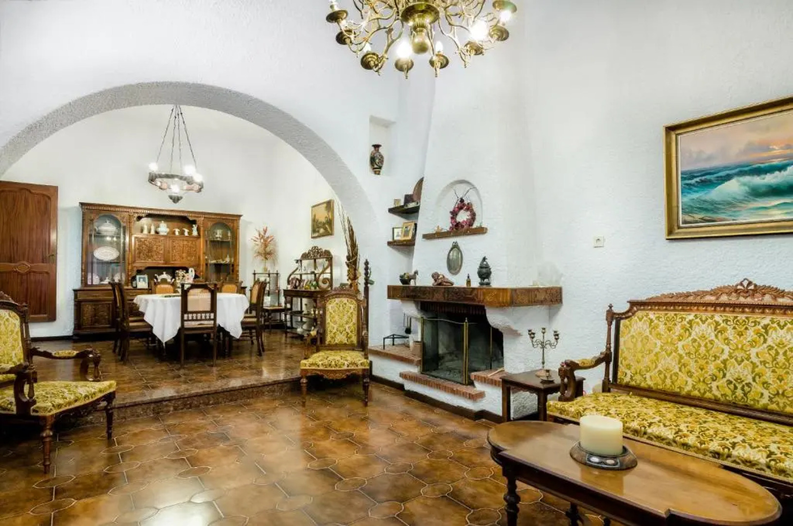 Cretan Ethereal House