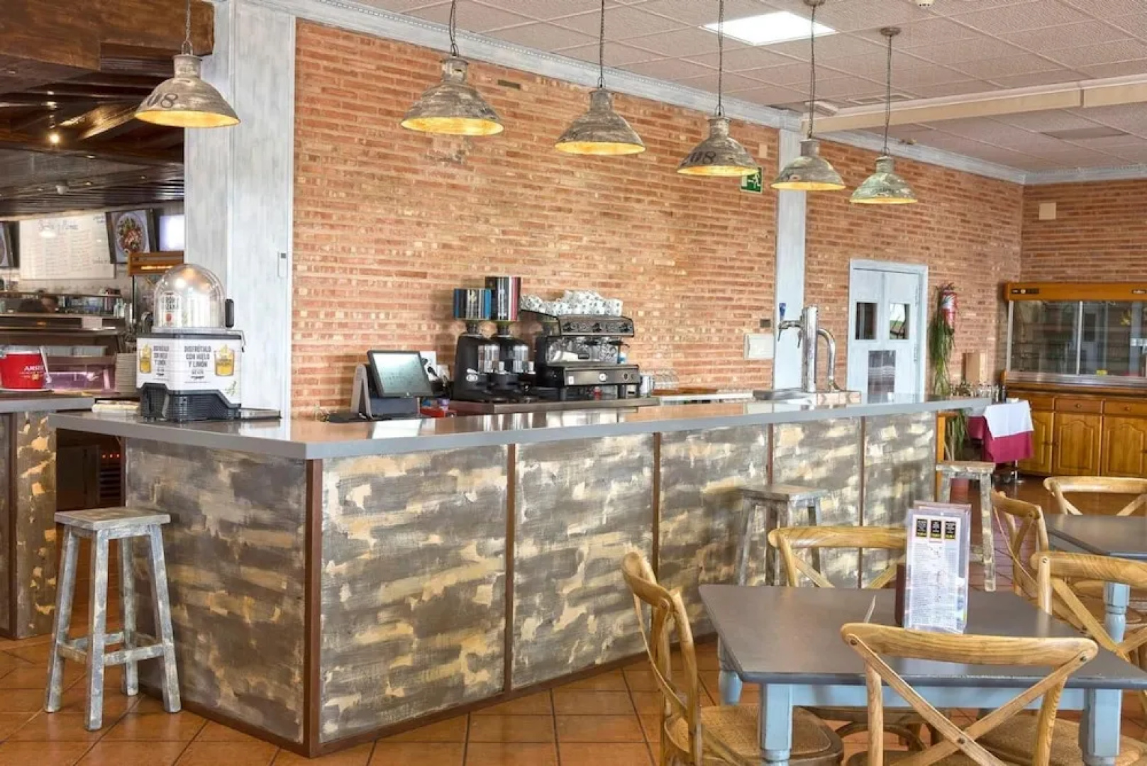 Hostal Restaurante La Sima