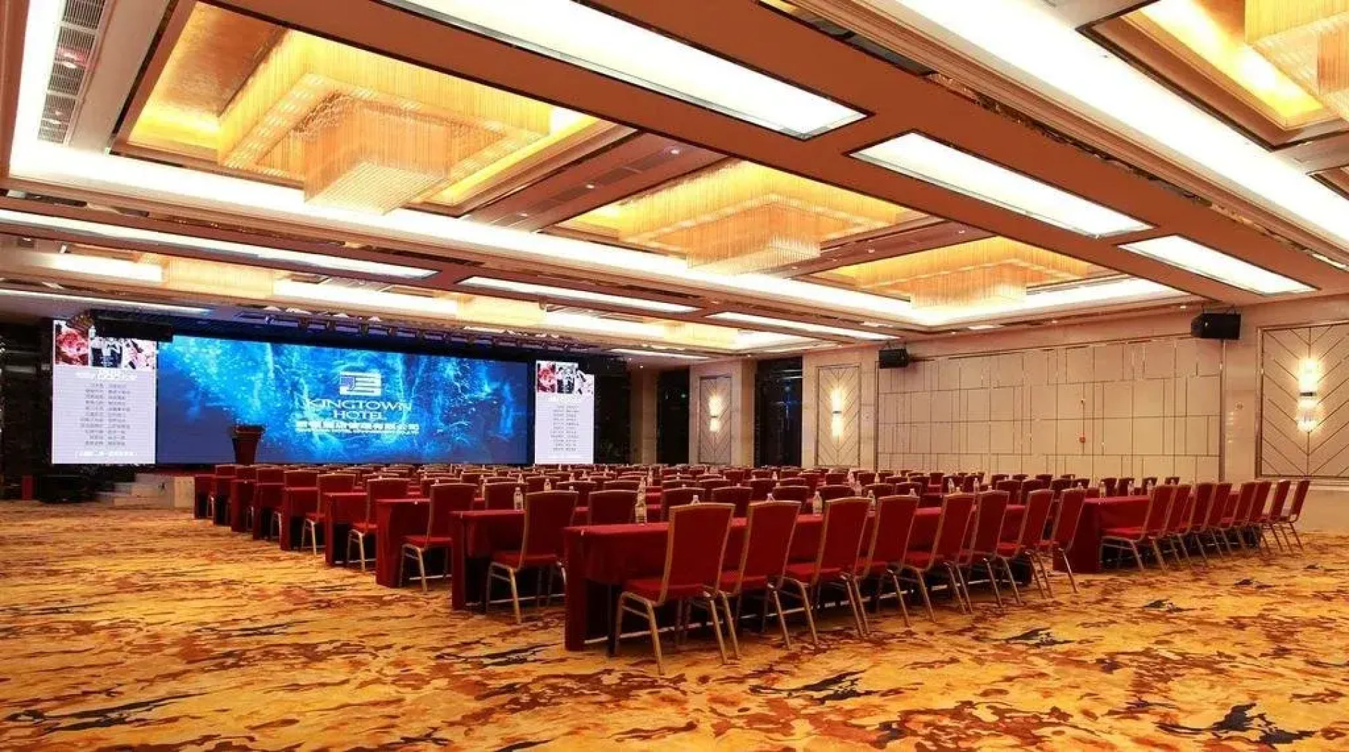 Chongqing King Town Hotel