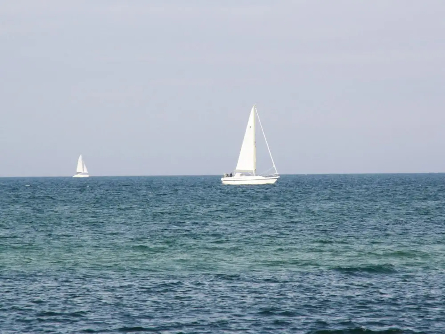 Luxurious Apartment in Wischuer With Fenced Garden, Barbecue