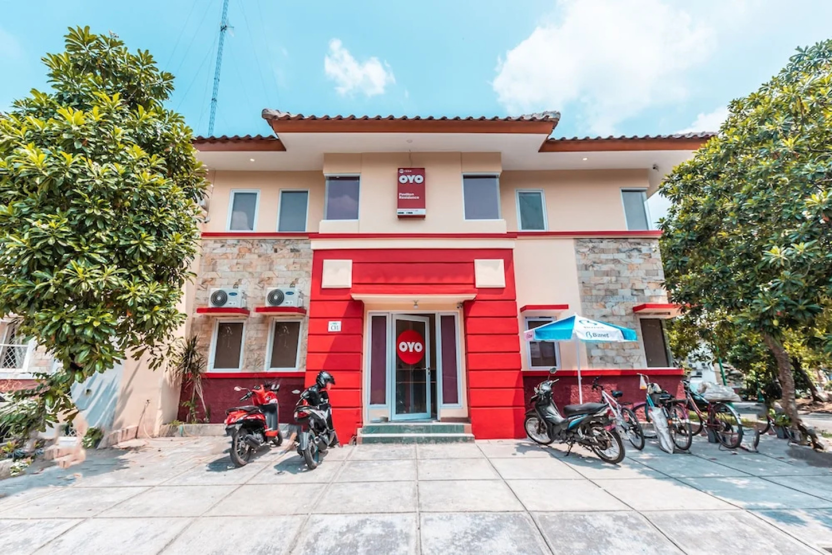 Pavilio Residence by OYO Rooms