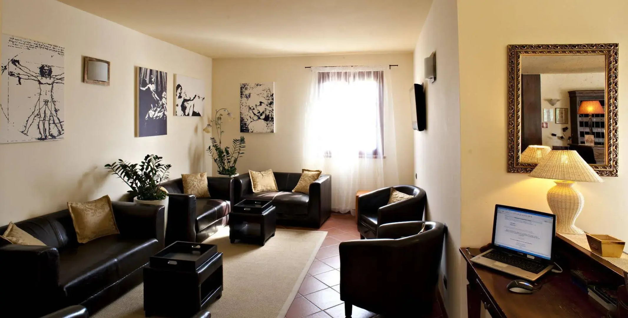 Hotel Casolare Le Terre Rosse