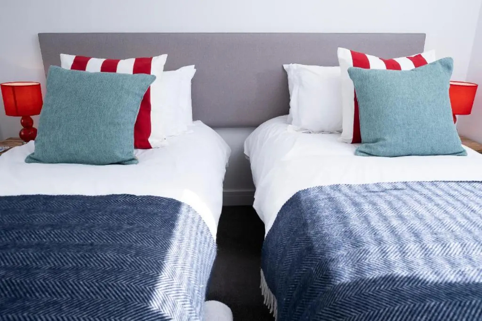 10 Middlecombe - Luxury Apartment at Byron Woolacombe, only 4 minute walk to Woolacombe Beach!