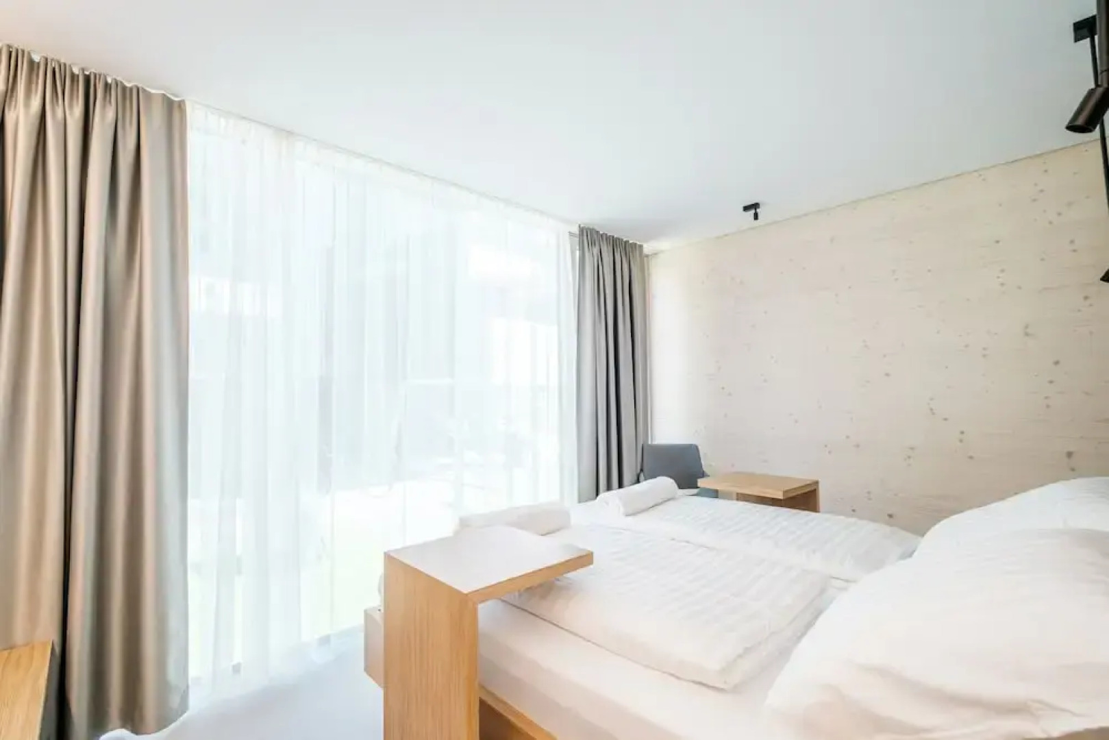 Stock & Stein Lodges