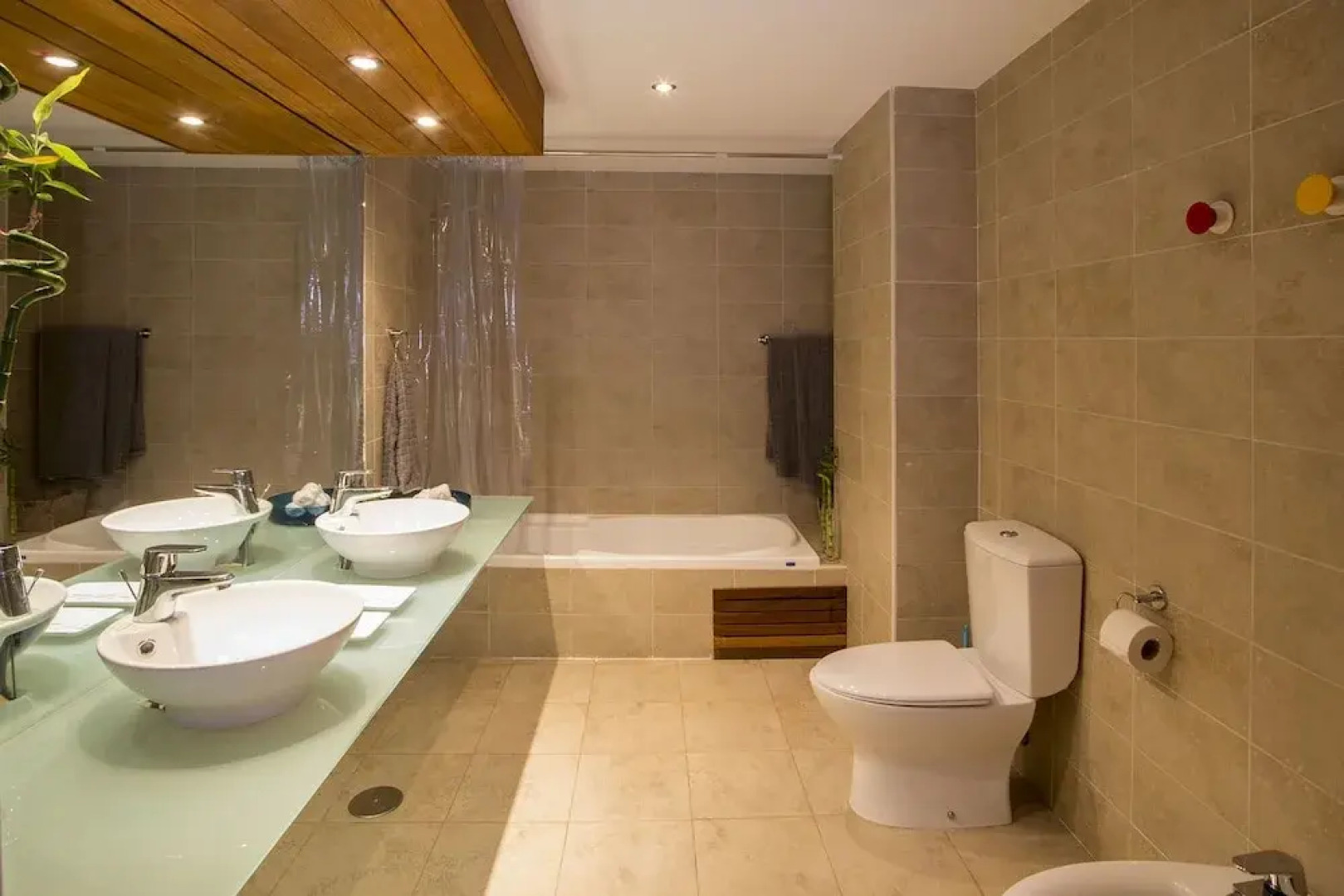 Penthouse M Reserva del Higueron 3 BEDROOMS. TRANSFER to the Beach and Train station. JACUZZI. WIFI. 2 PARKING. 2 SWIMMING POOL