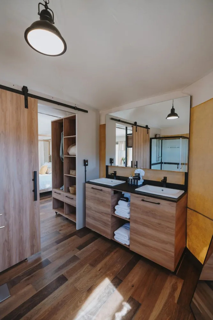 Outdoorsy Hill Country